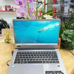 Acer Swift SF315-52| i5 8250U| 8GB RAM| 256GB SSD| On| 15.6” FHD| Gold