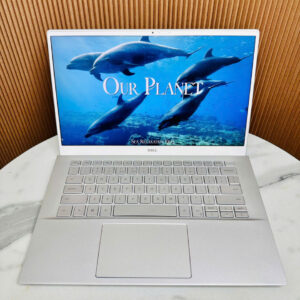 Dell Inspiron 5402| i5 1135G7| 16GB RAM| 512GB SSD| Intel Iris Xe Graphics| 14”FHD