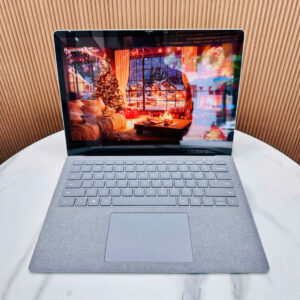 Surface Laptop 4| AMD Ryzen 5| 16GB RAM| 256GB SSD NVMe| AMD Radeon Graphics| 13.5” 2K+ (2256x1504) Cảm Ứng