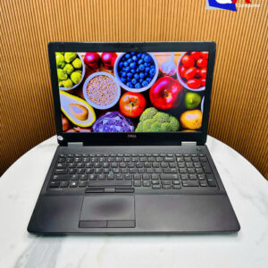 Dell Latitude E5570| i5 6300U| 8GB RAM| 240GB SSD| Intel HD Graphics 520| Màn hình 15.6-inch FHD